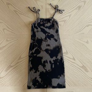 Bleached ribbed tight fitting dress